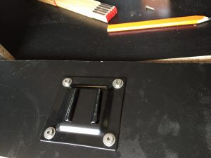 Vesa 100 bracket for mouting the LCD for the arcade machine. 