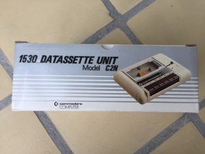 Commodore 1530 Datasette Model C2N carboard box. More pictures on breadbox64.com