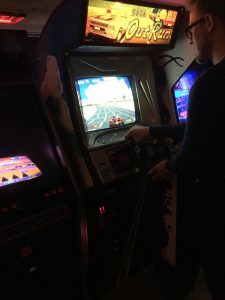 Out Run upright Arcade machine. Bip Bip Bar. Breadbox64.com