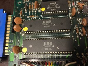 Commodore 64 Serial port error. Repair job. breadbox64.com