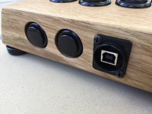 Myoungshin Fanta fightstick made from oak. Neutrik USB in fightstick. breadbox64.com